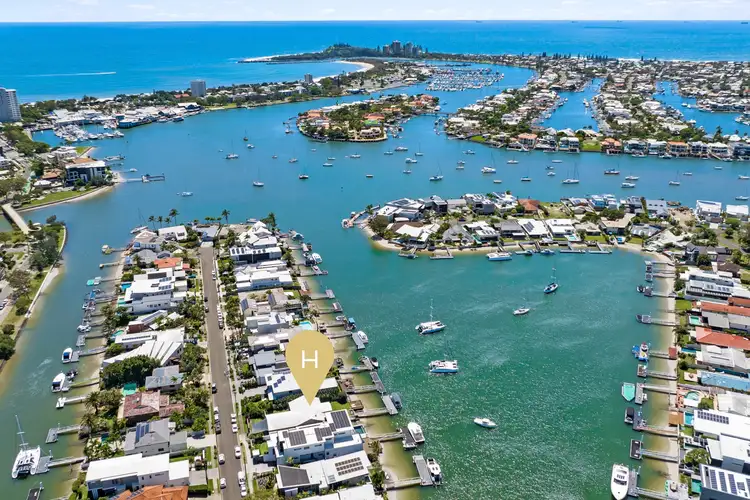 14 Culbara Street, Mooloolaba QLD 4557