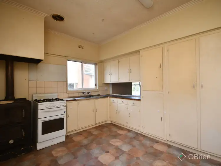 Fourth view of Homely house listing, 124 Dalmahoy Street, Bairnsdale VIC 3875