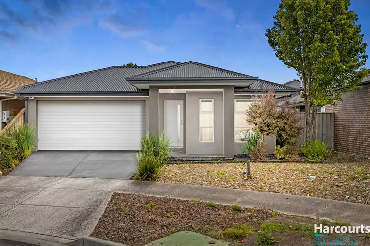 Main view of Homely house listing, 10 Zaika Close, Lalor VIC 3075