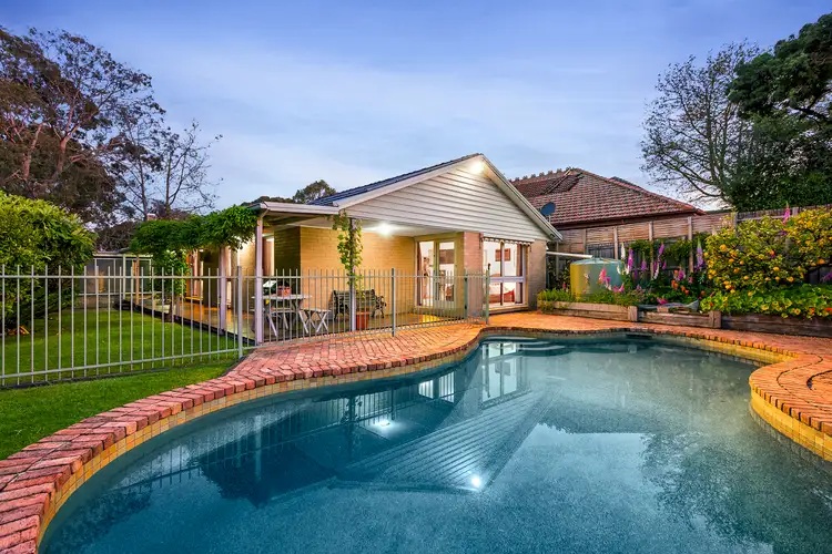 18 Boyd Street, Blackburn South VIC 3130