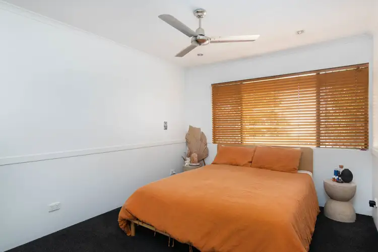 Sixth view of Homely villa listing, 2/7 Lind Avenue, Palm Beach QLD 4221