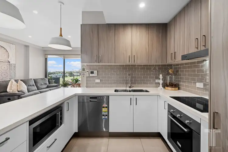 Third view of Homely unit listing, 27/63 Ludwick Street, Cannon Hill QLD 4170