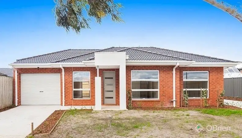 Main view of Homely unit listing, 1/24 Aviemore Way, Point Cook VIC 3030