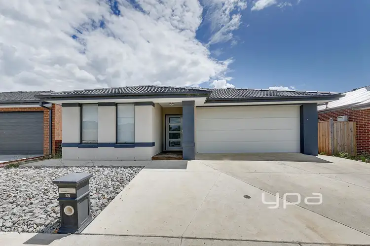 15 Chomley Street