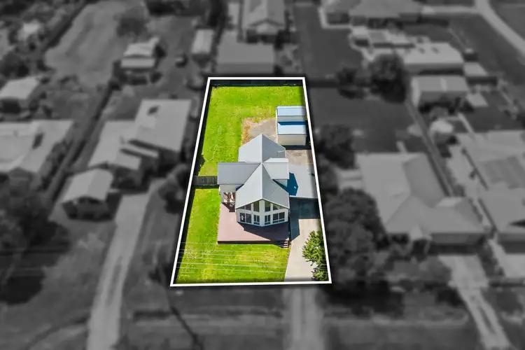 Second view of Homely house listing, 44 Victoria Street, Toongabbie VIC 3856