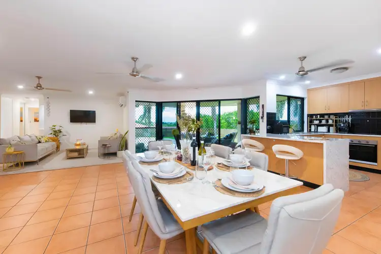 Fourth view of Homely house listing, 2 Jade Court, Glenella QLD 4740