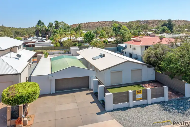 2 Red Sands Court, Desert Springs NT 870