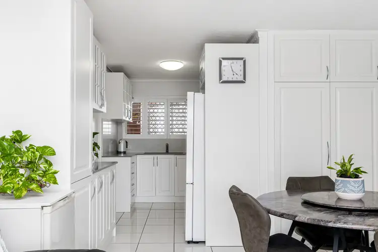 Sixth view of Homely unit listing, 3/140 Marine Parade, Coolangatta QLD 4225