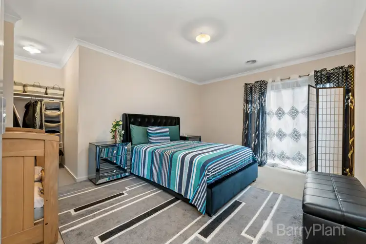 Fifth view of Homely house listing, 11 Adrian Circuit, Tarneit VIC 3029