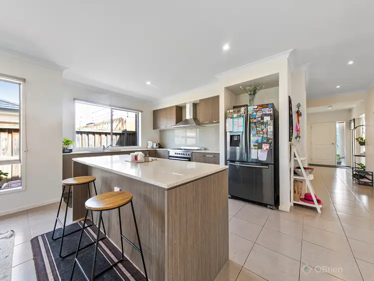 Second view of Homely house listing, 4 Feathertop Court, Cranbourne North VIC 3977