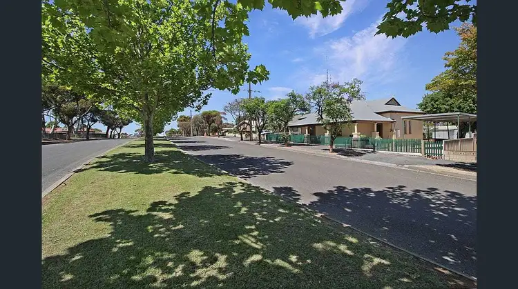 6 Sturt Street