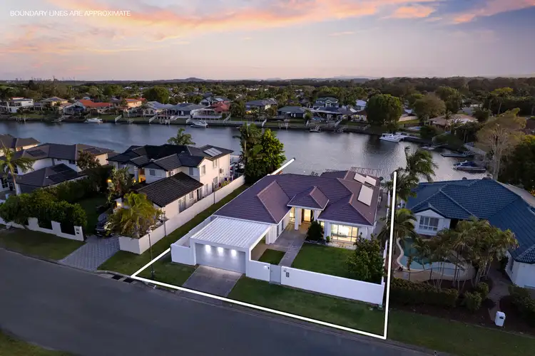 23 Saltwater Terrace, Helensvale QLD 4212