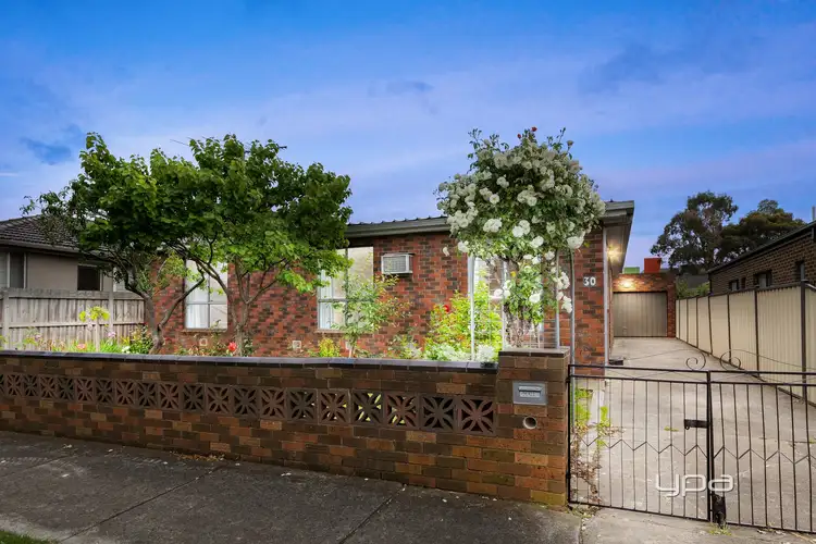 30 Waiora Parade, West Footscray VIC 3012