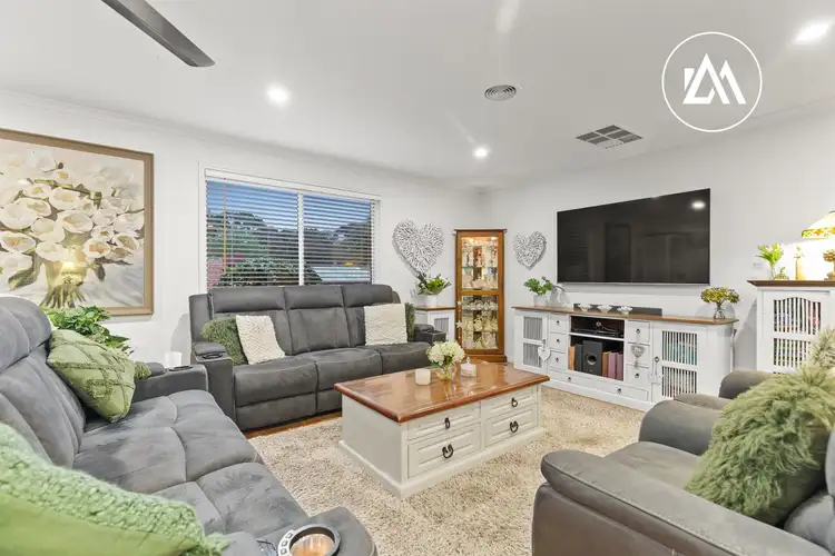 Fifth view of Homely house listing, 7 Hedgely Court, Langwarrin VIC 3910