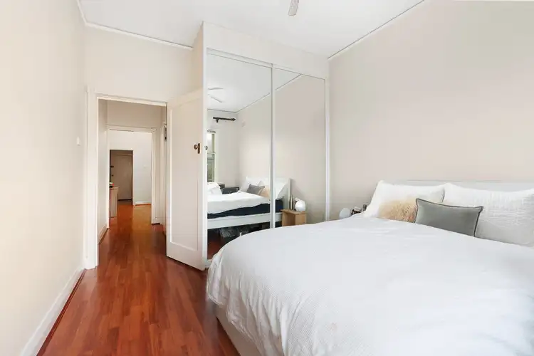 Fifth view of Homely unit listing, 4/2A Darling Point Road, Darling Point NSW 2027
