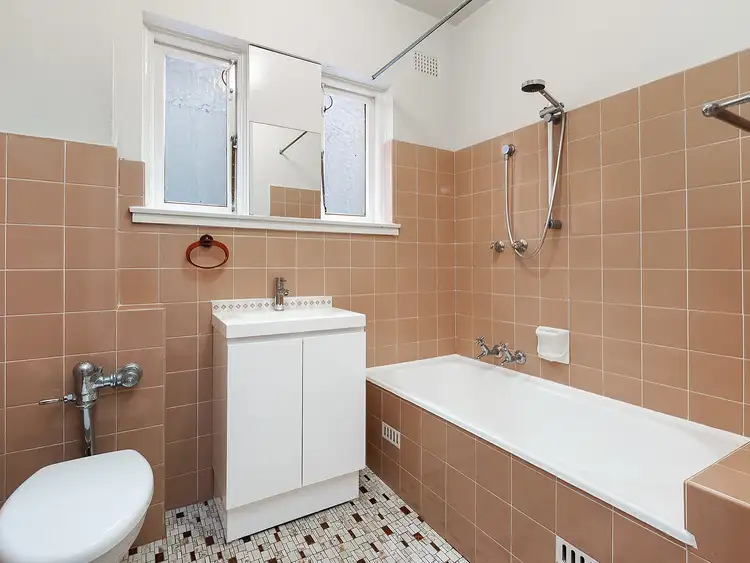 Sixth view of Homely unit listing, 4/2A Darling Point Road, Darling Point NSW 2027