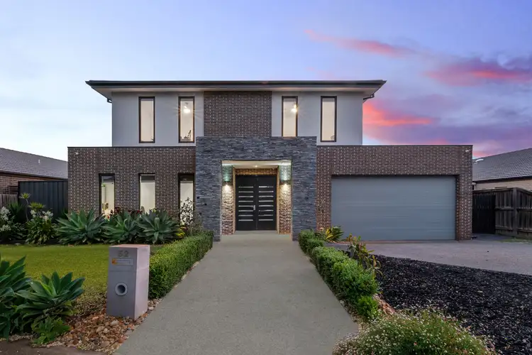52 George Street, Taylors Hill VIC 3037