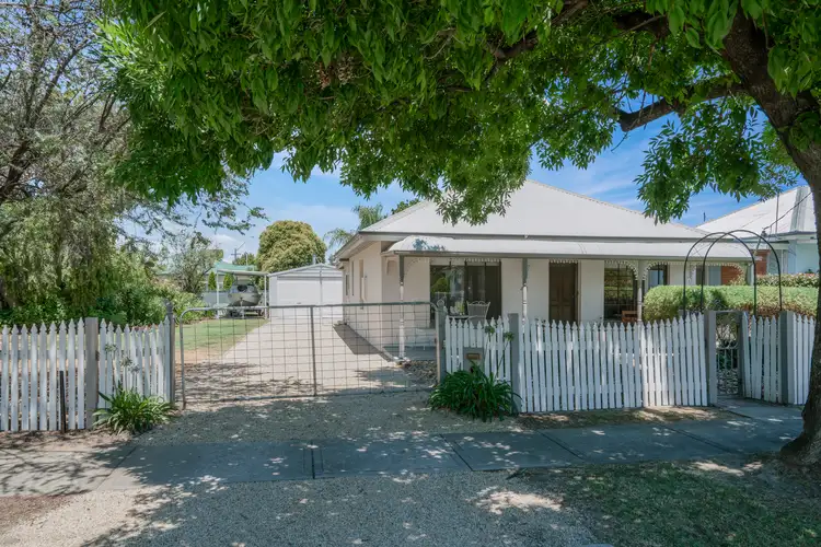 421 Kokoda Street, Lavington NSW 2641