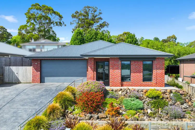 9 Empire Avenue, Drouin VIC 3818