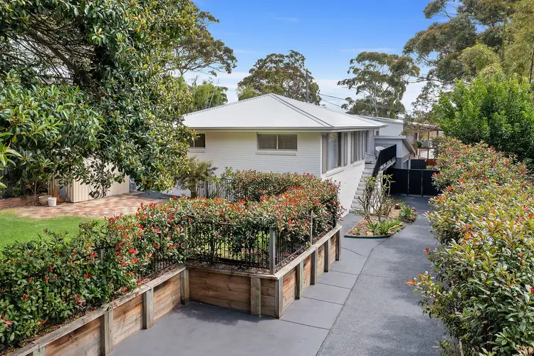 49 Hilltop Street, Bateau Bay NSW 2261