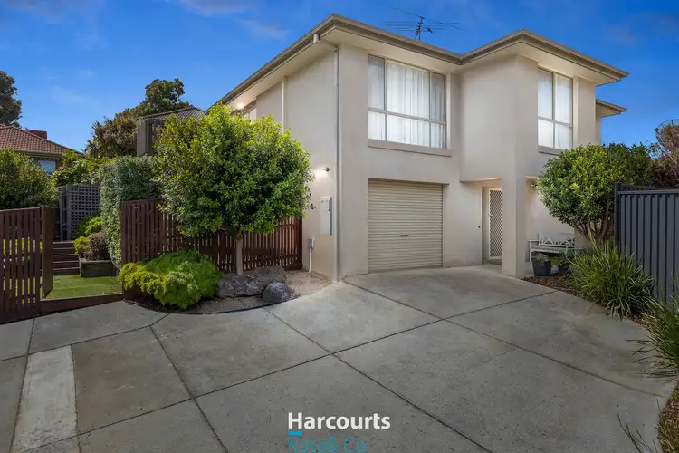 Main view of Homely house listing, 32 Farnham Crescent, Mill Park VIC 3082