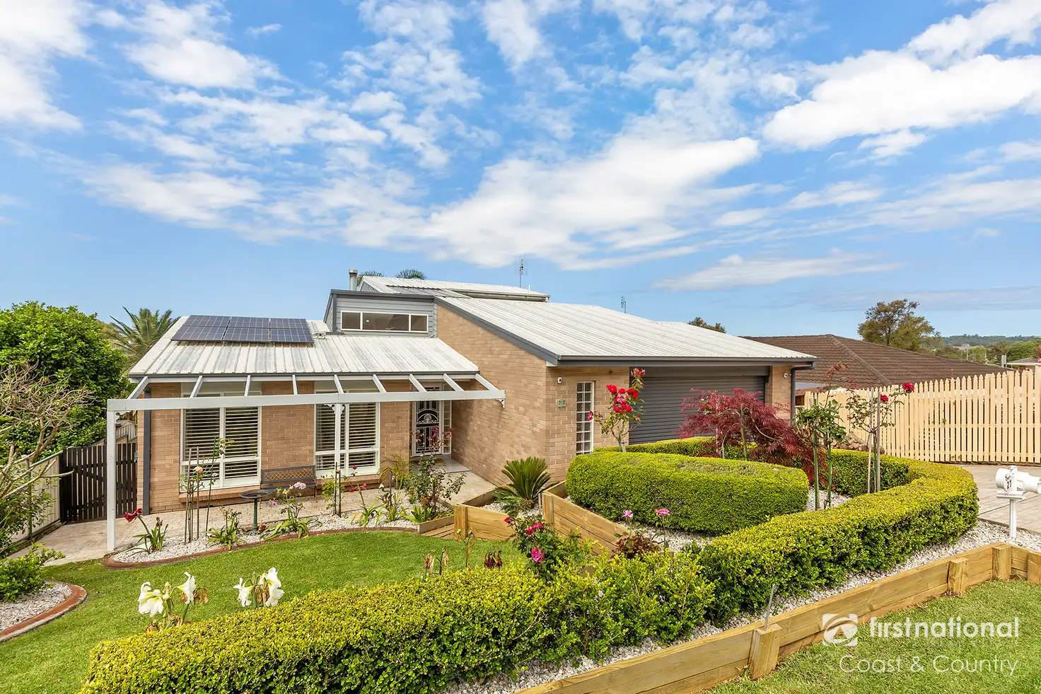 Main view of Homely house listing, 27 Hillside Drive, Albion Park NSW 2527