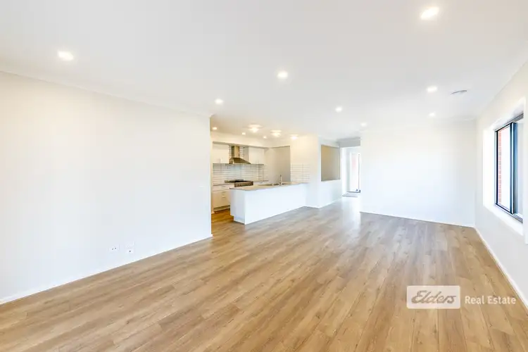 Fifth view of Homely house listing, 5 Caddie Court, Paynesville VIC 3880