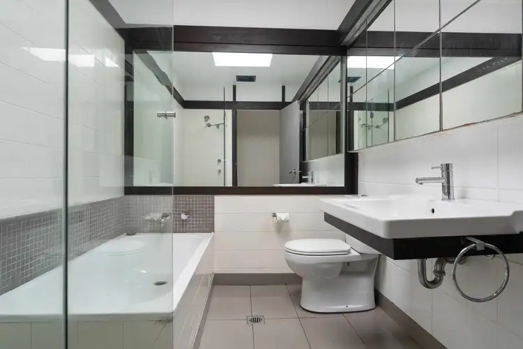Fifth view of Homely house listing, 2 Victory Street, Engadine NSW 2233