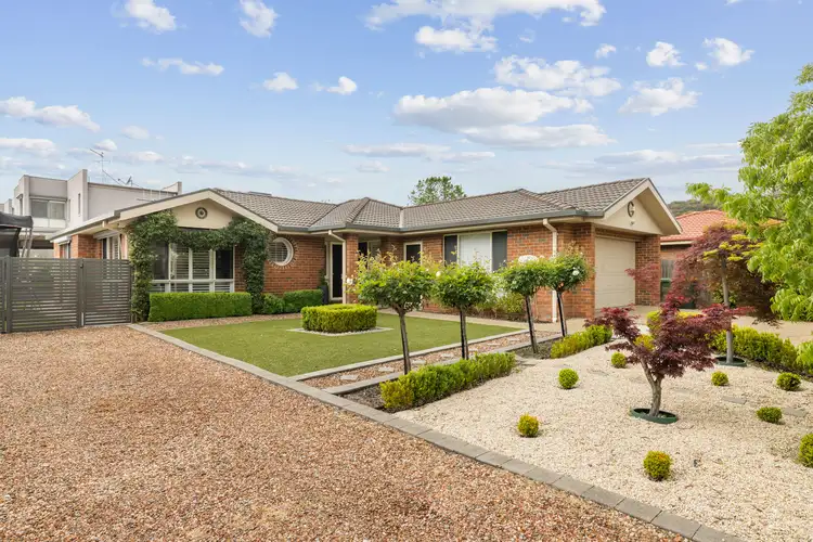 8 Burgan Grove, Jerrabomberra NSW 2619