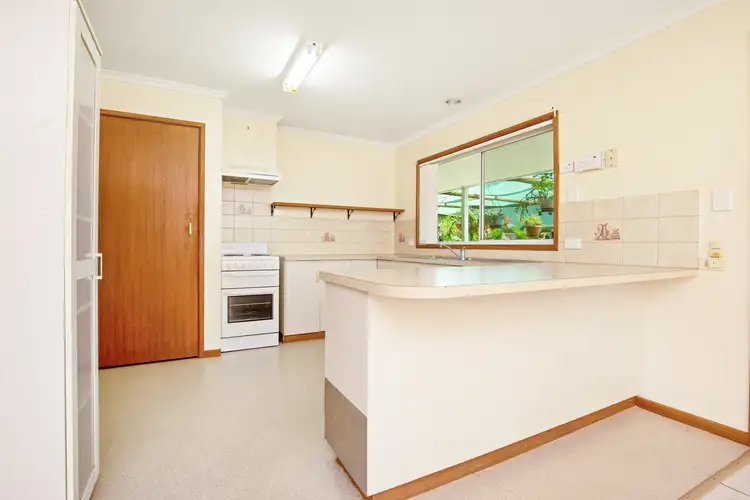 Second view of Homely house listing, 9 Ramsay Court, Red Cliffs VIC 3496