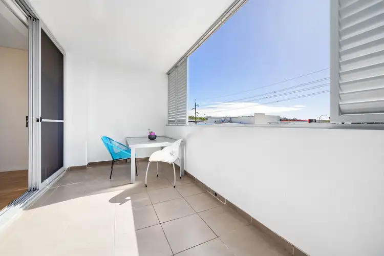 Third view of Homely apartment listing, 8/12 Roger Street, Brookvale NSW 2100