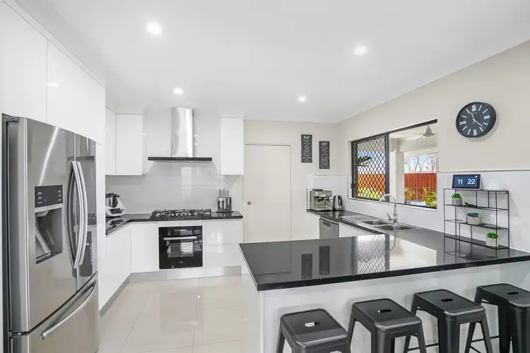 35 Arrowsmith Close, Smithfield QLD 4878