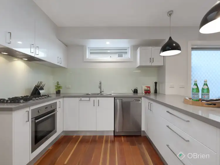 Fifth view of Homely unit listing, 1/10 Lerina Street, Oakleigh East VIC 3166
