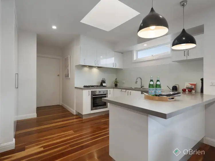 Sixth view of Homely unit listing, 1/10 Lerina Street, Oakleigh East VIC 3166