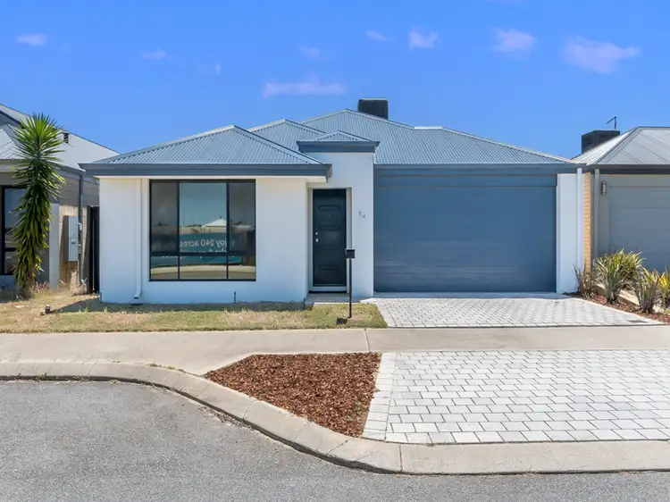 15 Friston Street, Hilbert WA 6112