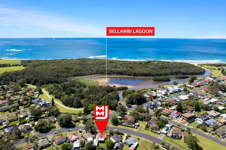 Second view of Homely house listing, 18 Sellers Crescent, Bellambi NSW 2518