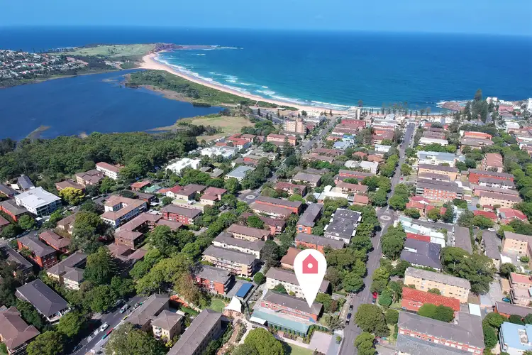 Main view of Homely studio listing, 2/42 Howard Avenue, Dee Why NSW 2099