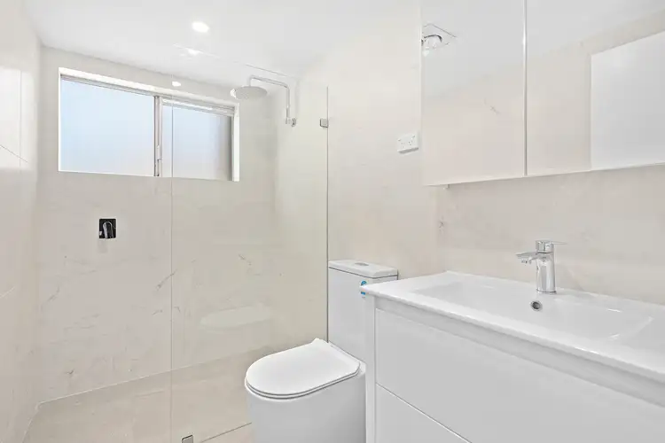 Fourth view of Homely apartment listing, 2/1 Harkness Avenue, Keiraville NSW 2500
