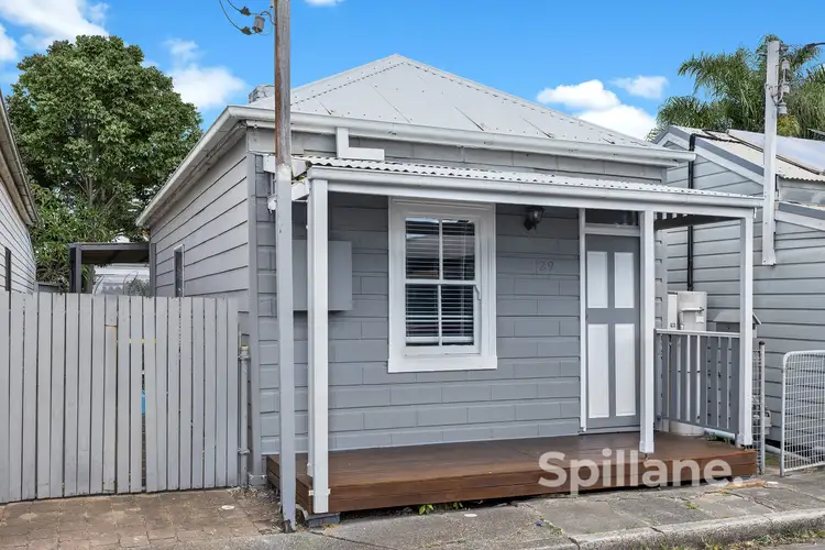 29 Mathieson Street