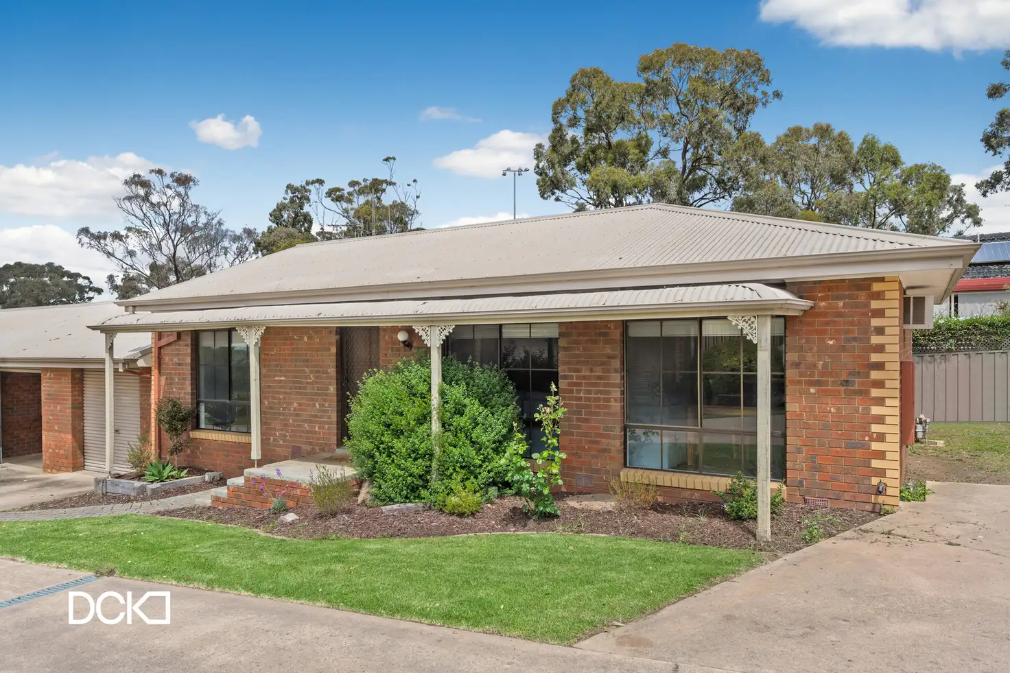 Main view of Homely unit listing, 3/102-104 St Aidans Road, Kennington VIC 3550