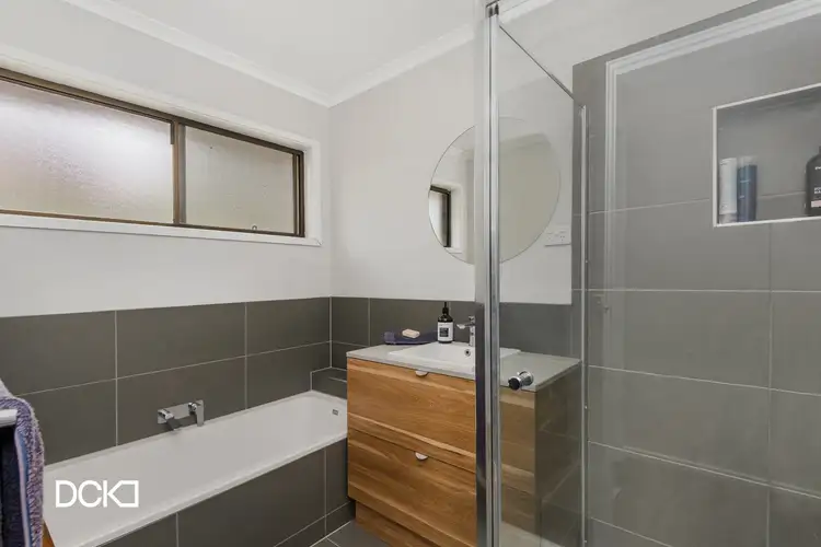 Sixth view of Homely unit listing, 3/102-104 St Aidans Road, Kennington VIC 3550