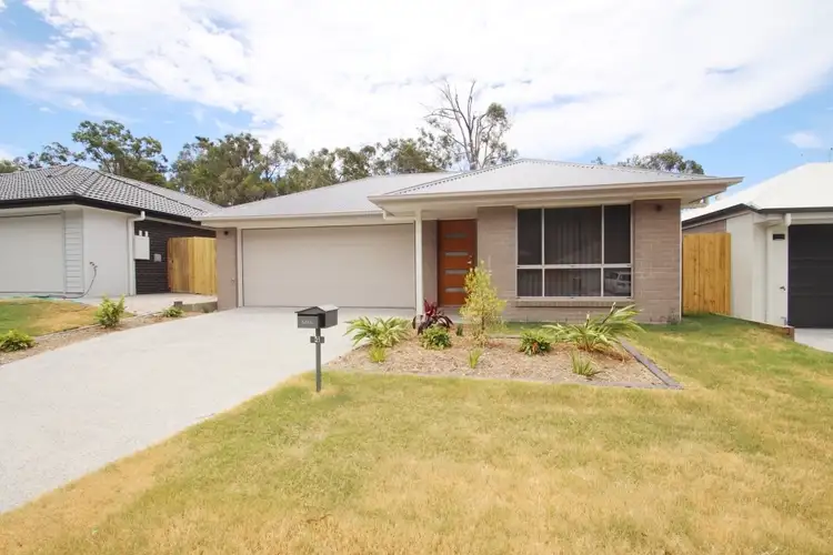 4 Alexis Place, Park Ridge QLD 4125
