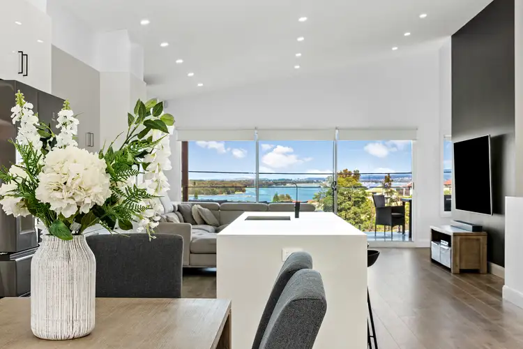 Main view of Homely house listing, 10 Canberra Road, Lake Heights NSW 2502