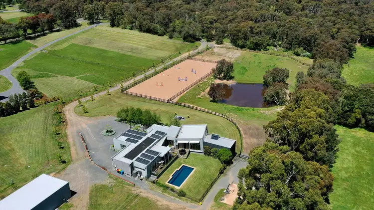275 Millers Road, Invermay VIC 3352