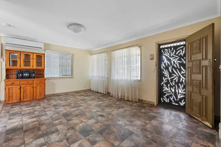 Second view of Homely house listing, 10 Kelvin Street, Woodridge QLD 4114