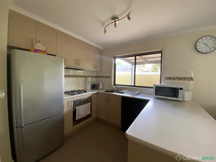 Fourth view of Homely townhouse listing, 6 Verwey Close, Wangaratta VIC 3677