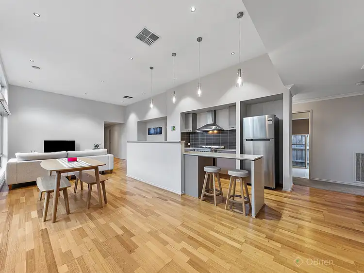 25 Barwon Street, Clyde North VIC 3978
