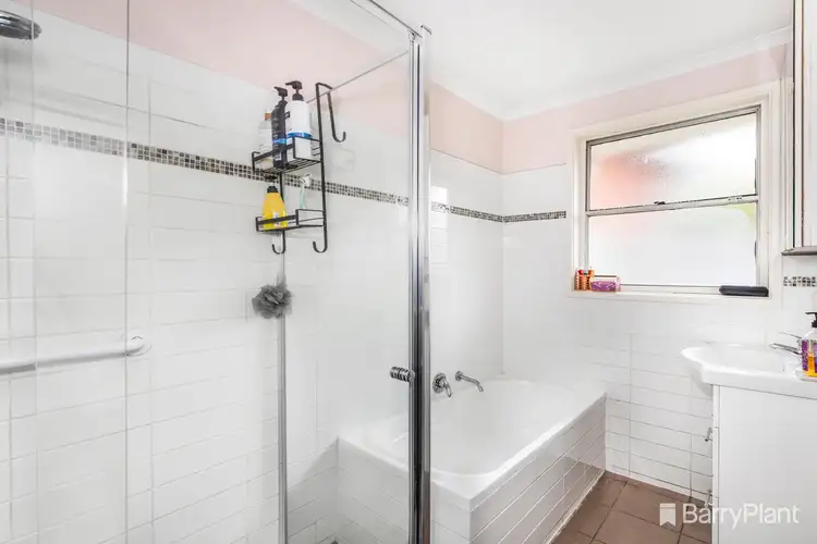 Sixth view of Homely house listing, 1 Ivan Court, Noble Park North VIC 3174