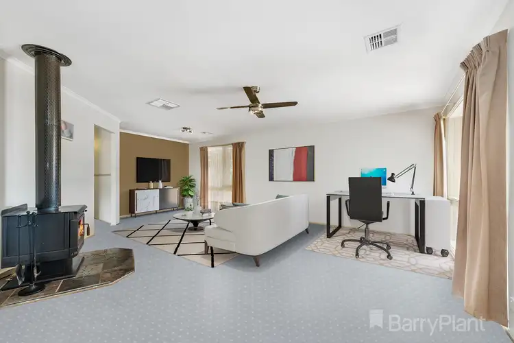 Sixth view of Homely house listing, 4 Garfield Close, Melton South VIC 3338