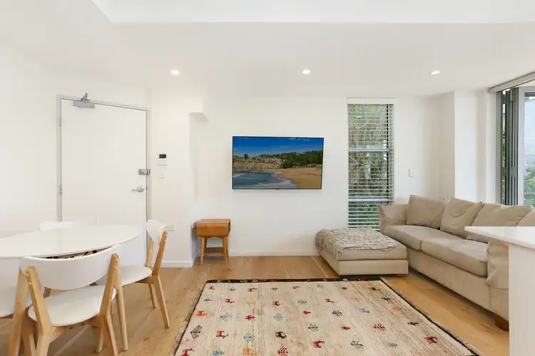 Third view of Homely apartment listing, 5/52 Military Road, North Bondi NSW 2026